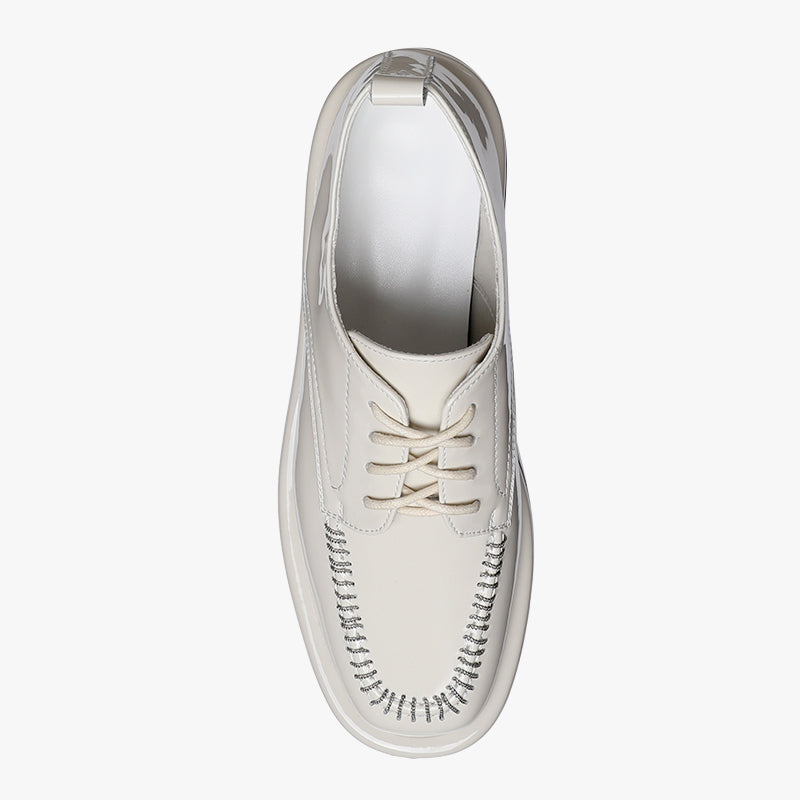 Patent Oxfords in Schwarz / Braun