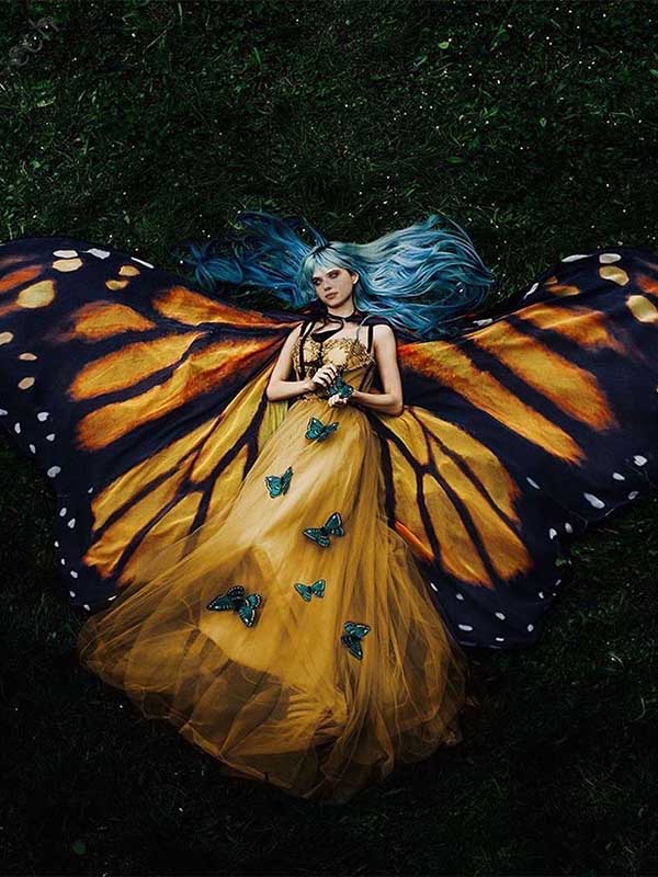 Ponios drugelio šalikas