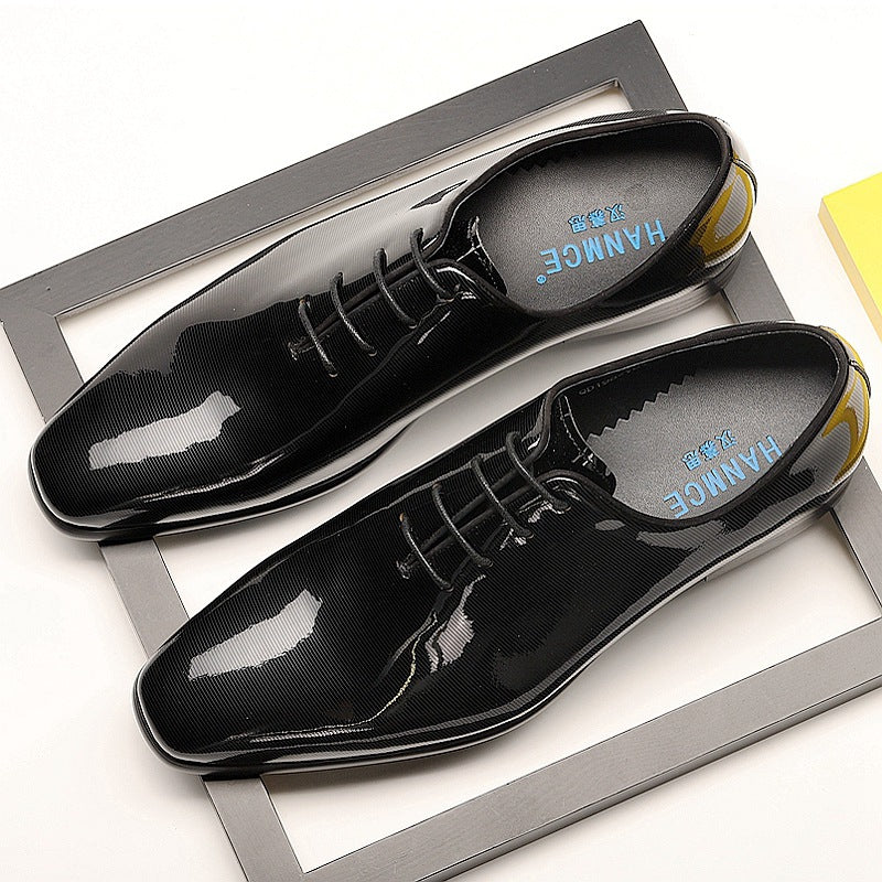 Sactino Brogue leather shoes in black