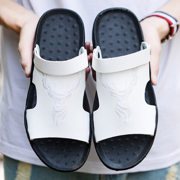 Sandalias y zapatillas casuales retro antideslizantes y resistentes al desgaste para hombres con un fondo suave