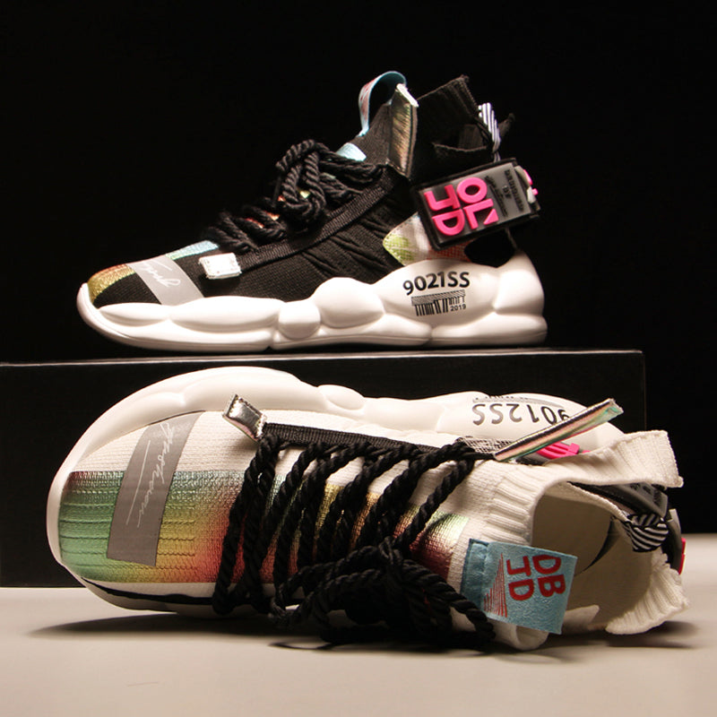 Calcetines de osos que reflejan la luz de colores contrastantes