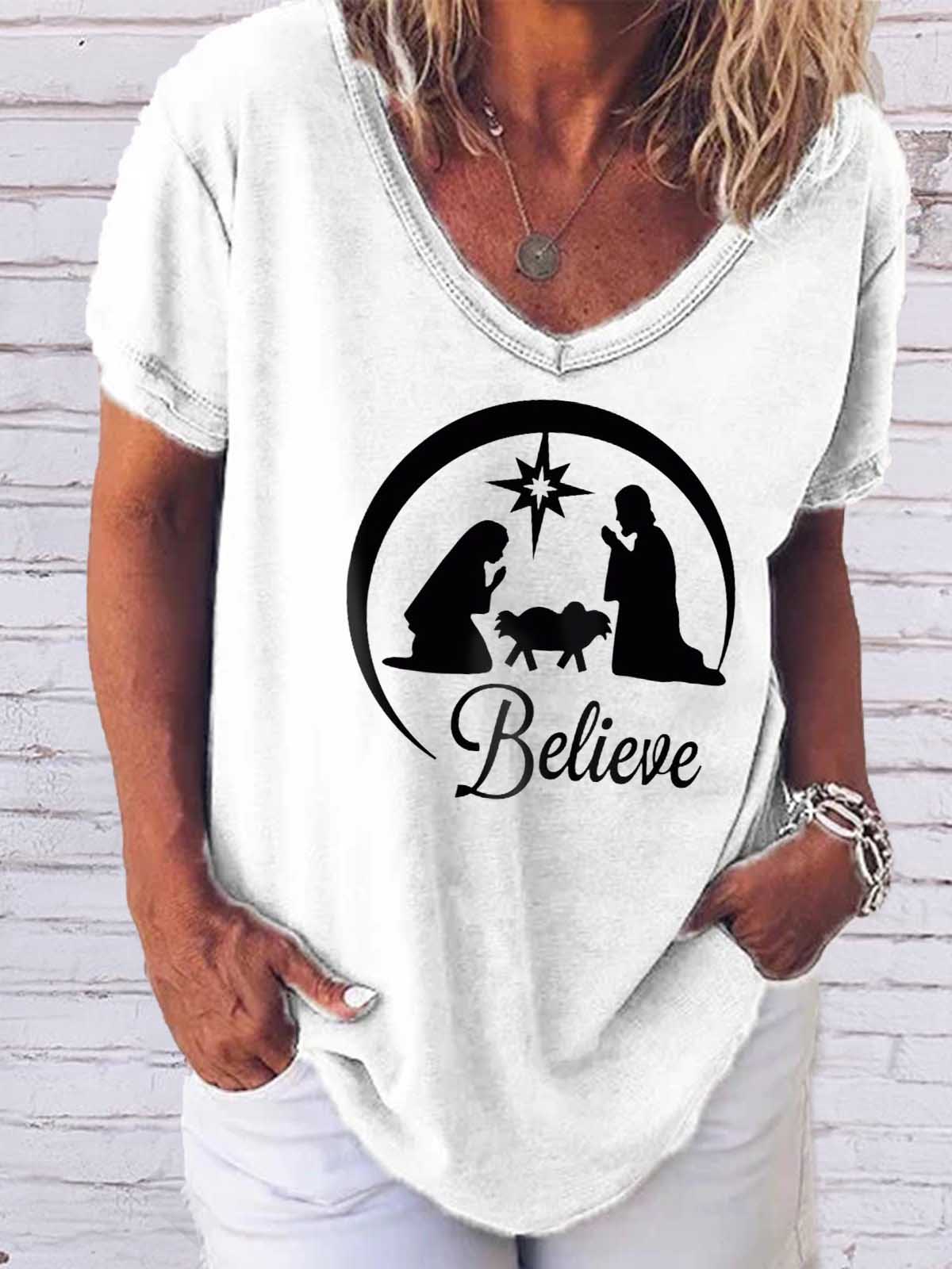 Cree en la parte superior informal de las mangas cortas