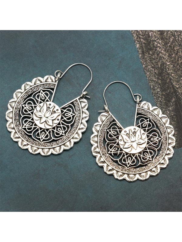 Pendientes Lotus Cutout para mujer