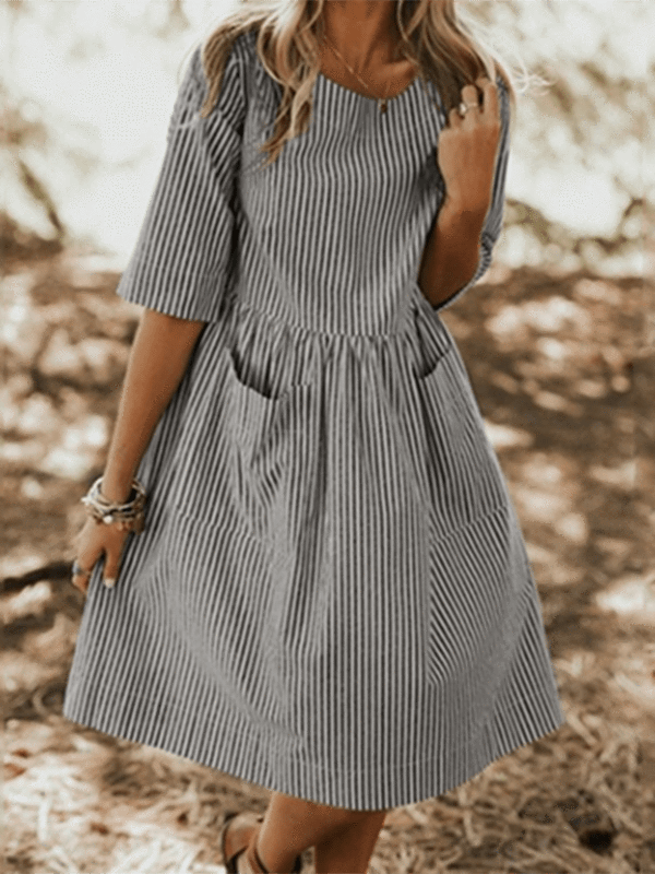 Vestido a rayas de talla grande con bolsillos