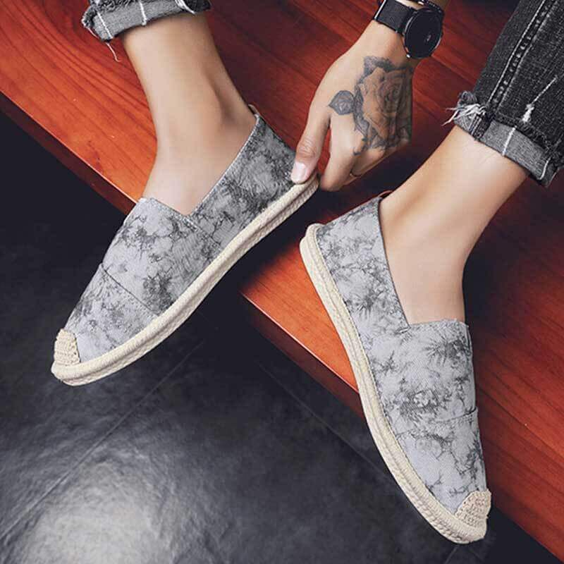 Zapatos de cáñamo casuales, cómodos y ecológicos para hombres que respiran el aire del verano.