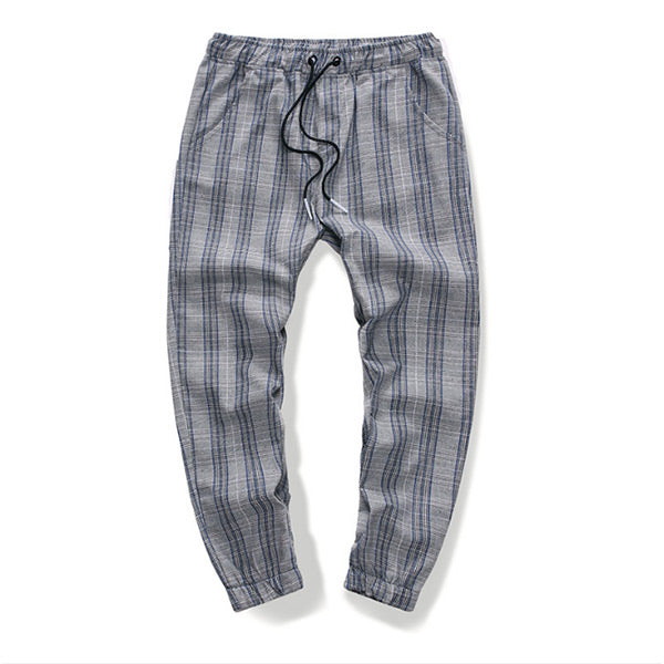 Pantalones simples con un estiramiento a cuadros para hombres grandes