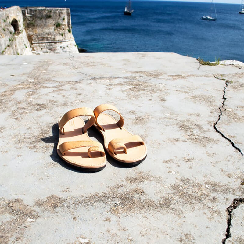 Zapatillas romanas para hombre