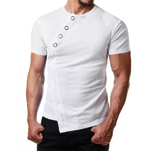 Camiseta de manga corta para hombre con ribete irregular y hebilla metálica.