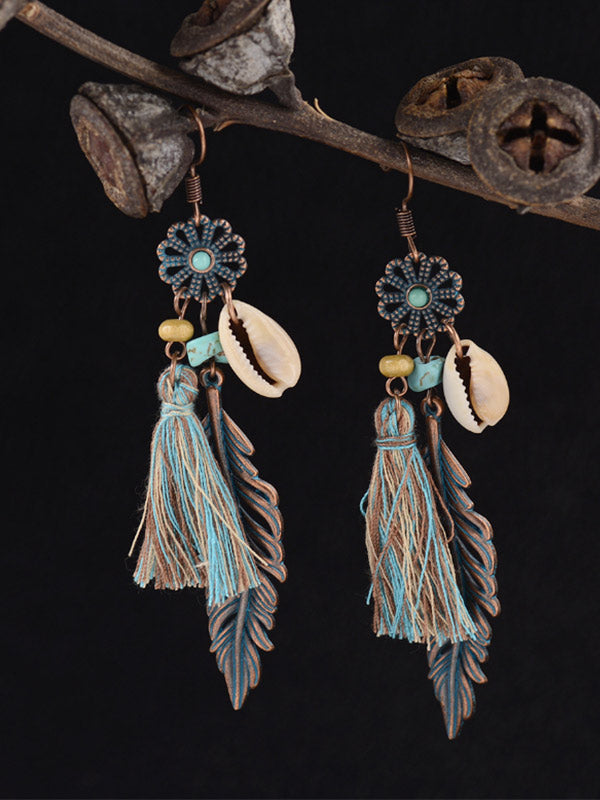 Pendientes de borla de aleación tallados étnicos vintage calados