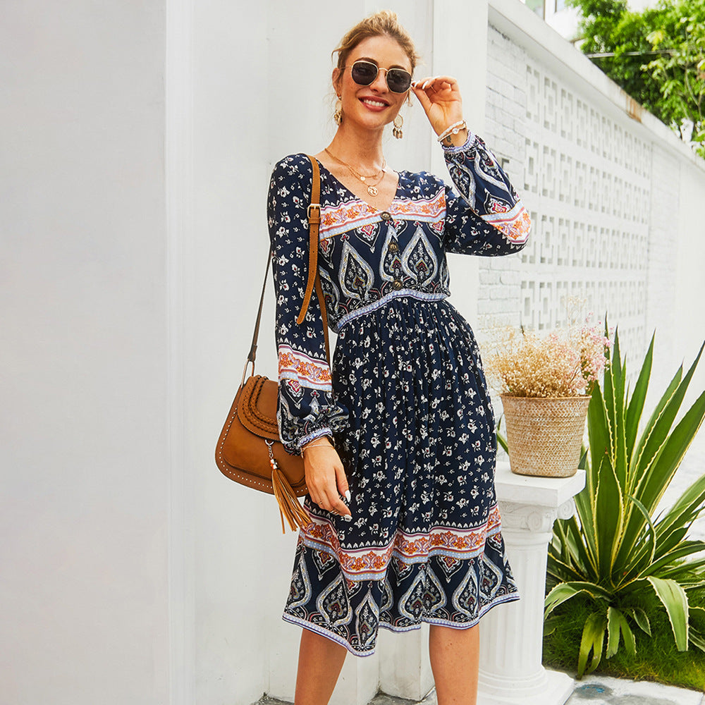 Vestido de mujer de manga larga con estampado.