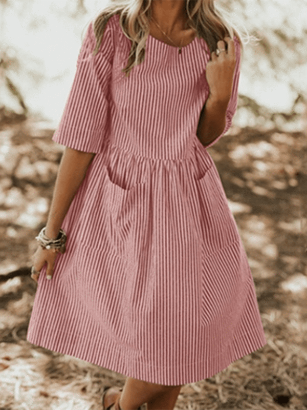 Vestido a rayas de talla grande con bolsillos