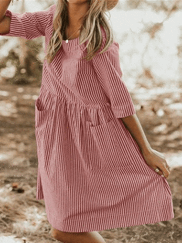 Vestido a rayas de talla grande con bolsillos