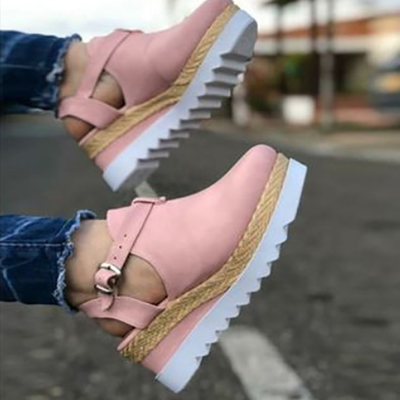 Mary Jane Keilschuhe