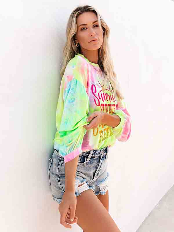 Mujer amanecer puesta de sol puesta de sol repetido suéter estampado