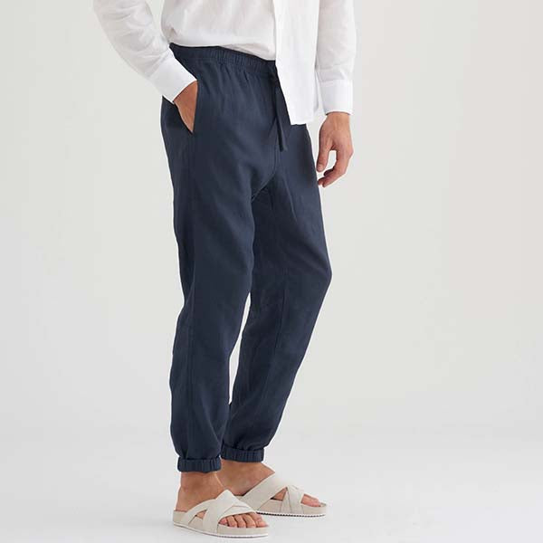 Pantalones de lino cónicos para hombres