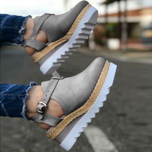 Mary Jane Keilschuhe