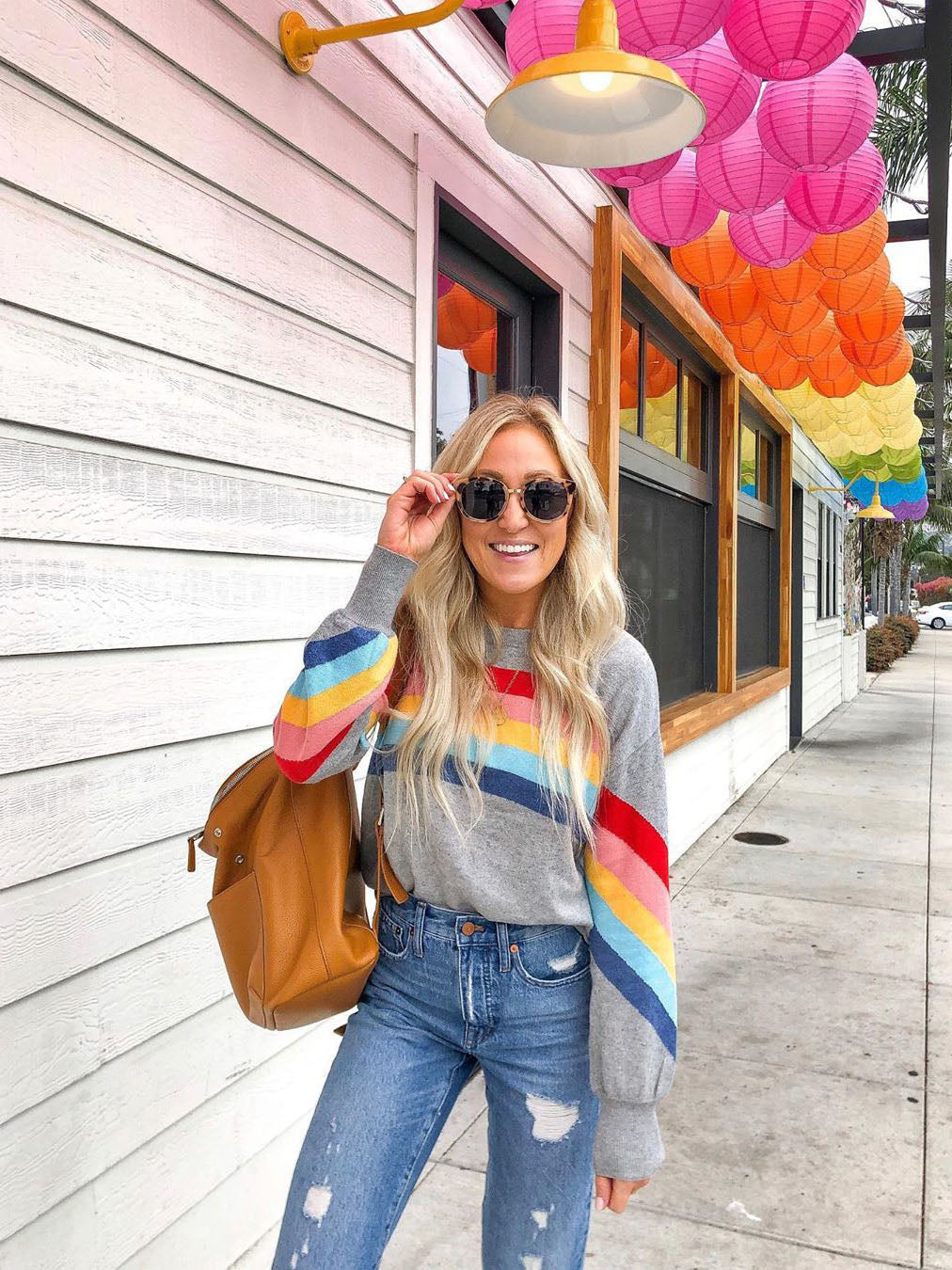 Suéter casual con manga larga de rayas arcoiris