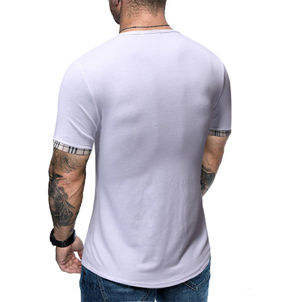 Camisa de hombre acolchada con cuello redondo y manga corta.