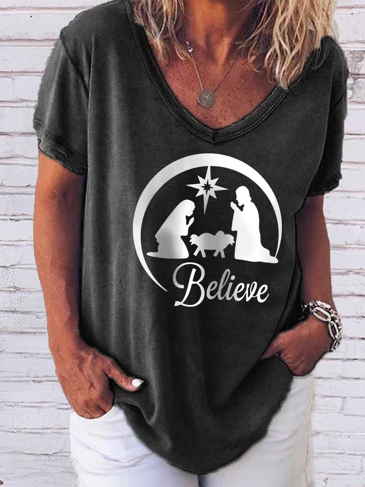 Cree en la parte superior informal de las mangas cortas