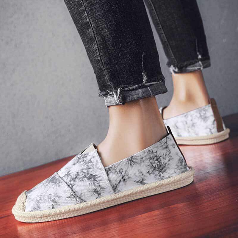 Zapatos de cáñamo casuales, cómodos y ecológicos para hombres que respiran el aire del verano.