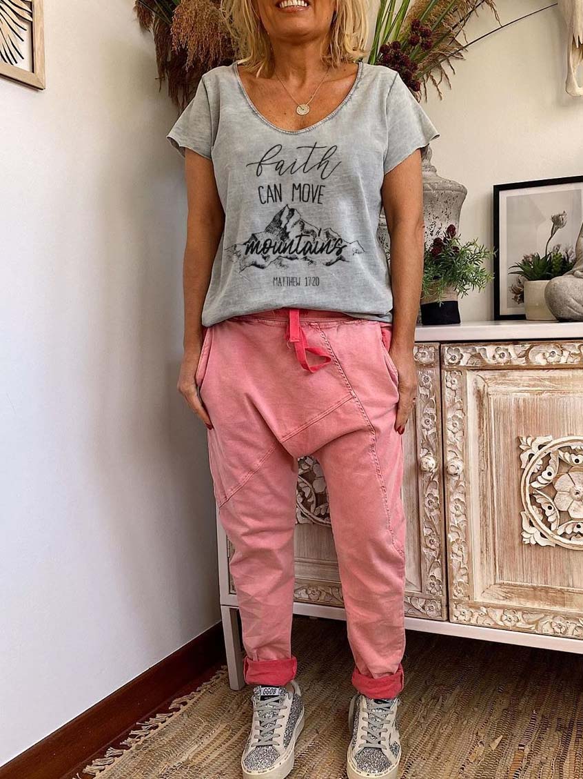 Glaube kann Berge versetzen Matthäus 17:20 Bedrucktes lässiges T-Shirt